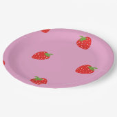 Zoete rode sappige aardbeien papier borden papieren bordje (Gekanteld)