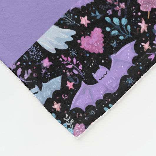 Zoete roze en Paarse Halloween vleermuizen en spok Fleece Deken (Hoek)