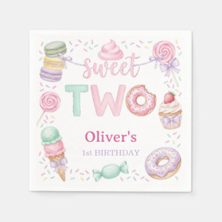 Zoete Twee Pastelkleurige Dessert 2e Verjaardag Pa Servet