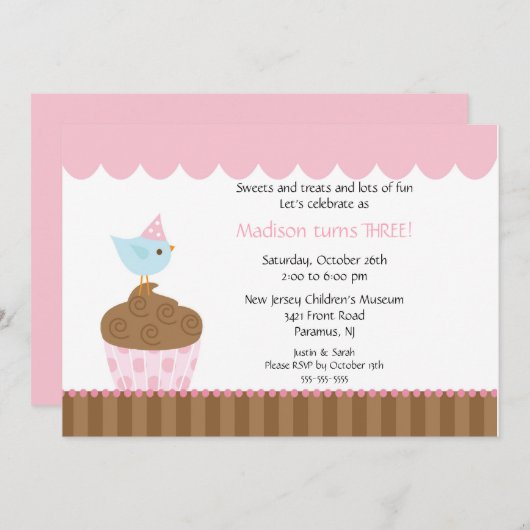Zoete vogel op Cupcake Birthday Uitnodiging (Voorkant / Achterkant)