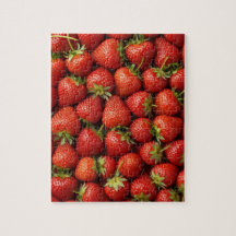 Zoete Zomer Oogst: Weelderige Aardbeienveld