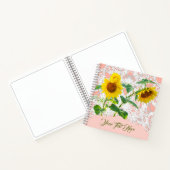 Zoete zonnebloemen gepersonaliseerd notitieboek (Binnen)