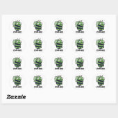 Zom-bee Funny Halloween Zombie Bee Pun Ronde Sticker (Vel)
