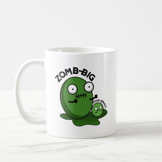 Zom-big Zom-small Funny Halloween Zombie Pun Koffiemok (Links)