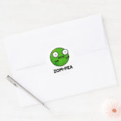 Zom-pea Funny Halloween Zombie Pea Pun Ronde Sticker (Envelop)