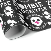 Zombie Apocalypse Gepersonaliseerd Zwart-wit Cadeaupapier (Rol Hoek)