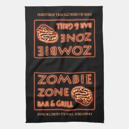 Zombie Food, zo vers dat hij nog steeds Halloween Theedoek (Verticaal)