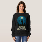Zombie Moonlit Graveyard Scary Halloween Kinder Bo Trui (Voorkant volledig)