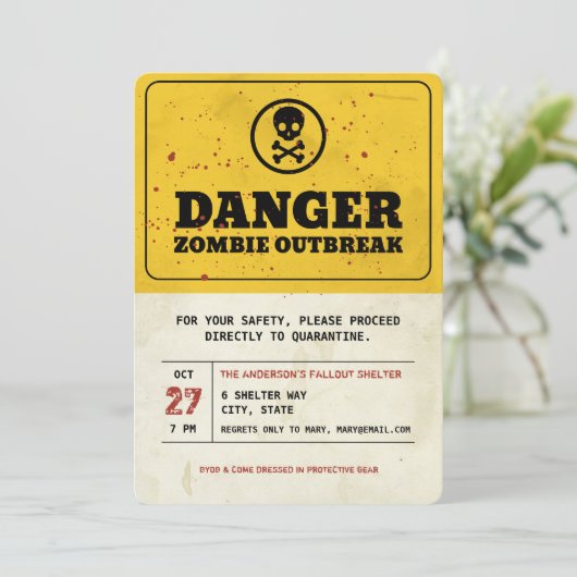 Zombie Outbreak Halloween Party Uitnodiging (Staand voorkant)