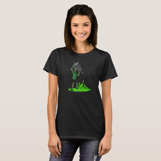 Zombie Pulling Basket Out Of Ground Zombie Disc Go T-shirt (Voorkant volledig)