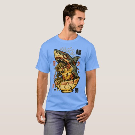 Zombie Shark Monster Ramen – griezelig Japans eten T-shirt (Voorkant volledig)
