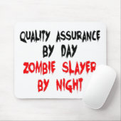 Zombie Slayer Quality Assurance Worker Muismat (Met muis)