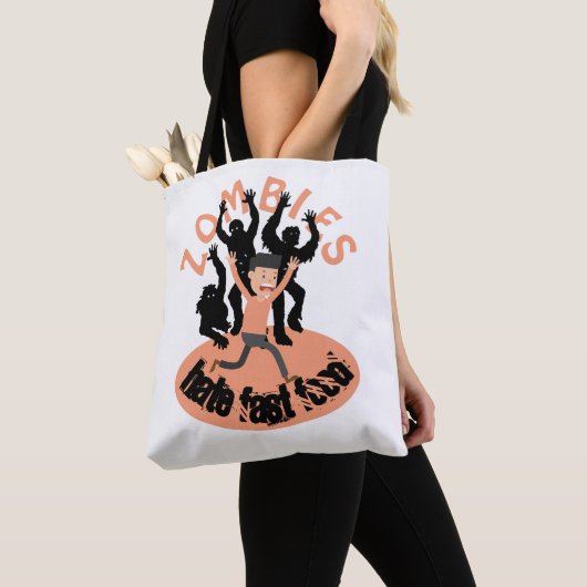 Zombies Hate Fast Food Tote Bag (Dichtbij)