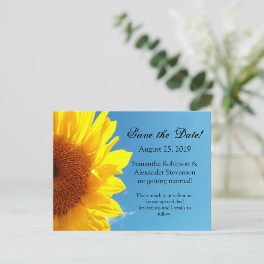 Zomer Blauw Hemel Geel Zonnebloem Save the Date Aankondigingskaart (Staand voorkant)