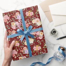 Zomer Boho Bloemen op Barn Red Cadeaupapier