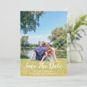 Zomer Cottage aan het Meer Save The Date Kaart (Staand voorkant)