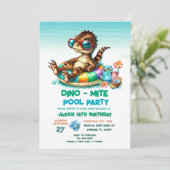 Zomer Dino Pool Party Verjaardag Uitnodiging (Staand voorkant)