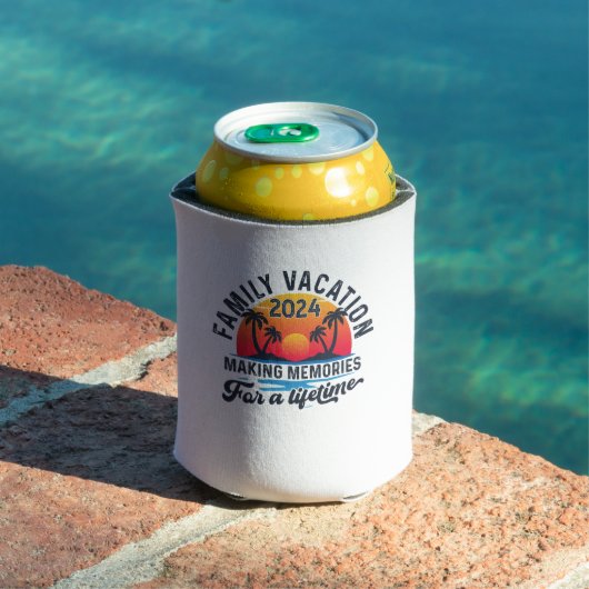 Zomer familie vakantie maken herinneringen blikjeskoeler (Insitu Zwembad)