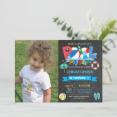 Zomer Pool Party Uitnodiging Splish Splash Boy (Staand voorkant)