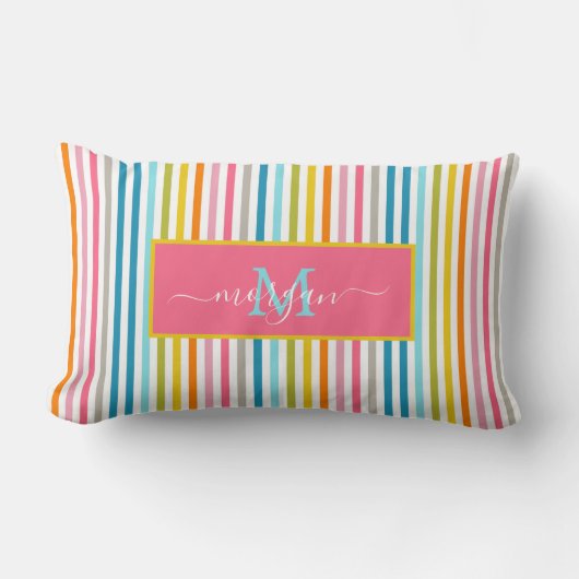 Zomer Rainbow Stripes Monogram Script Kussen (Voorkant)
