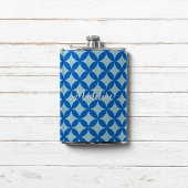 Zomer tegel met azuurblauwe cirkels op baby blauw heupfles