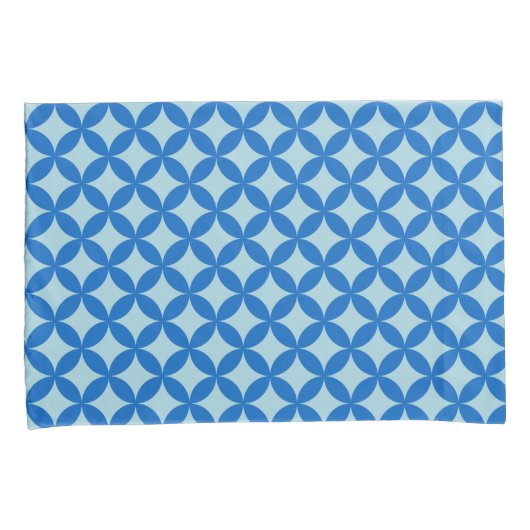 Zomer tegel met azuurblauwe cirkels op baby blauw kussensloop (Voorkant-Rechts)