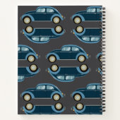 Zomer vibe met retro auto op het strand notitieboek (Achterkant)