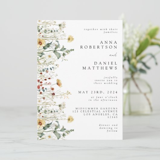 Zomer Wildflower Field bruiloft uitnodiging (Staand voorkant)