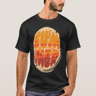 Zomer zonsondergang bij het strand en palmbomen mo t-shirt
