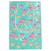 Zomer Zwembad Roze Gele Paraplu's Medium Cadeauzakje (Voorkant)