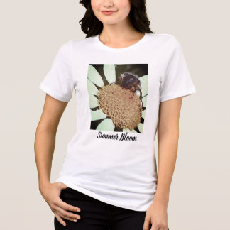 Zomerbloei Bij op Madelief T-Shirt | Natuur