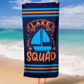Zomerboot Lake Squad met Stripe Border Strandlaken