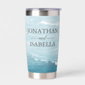 Zomerbruiloft door de blauw golvende zee ombre oce geïsoleerde drinkbeker (Links)