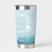 Zomerbruiloft door de blauw golvende zee ombre oce geïsoleerde drinkbeker (Rechts)