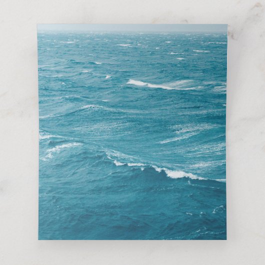 Zomerbruiloft door de blauw golvende zee ombre oce plaatskaartje (Binnenkant ongevouwen)