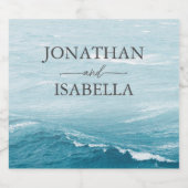 Zomerbruiloft door de blauw golvende zee ombre oce sparkling wijnetiket (Enkel label)