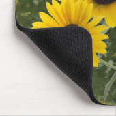 zomerkleuren met drievoudige zonnebloemofoto's muismat (Hoek)