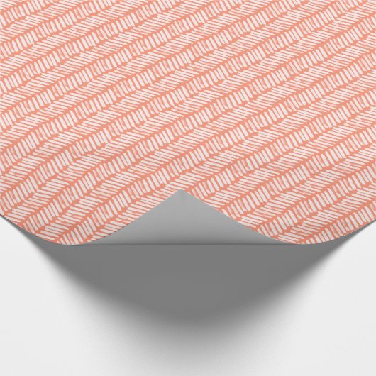 Zomerkoraal Sinaasappel Zalm Witte Zigzag Stripes Cadeaupapier (Hoek)