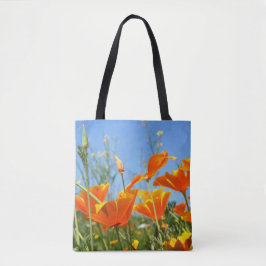 Zomers gevoel van wilde oranje bloemen. tote bag