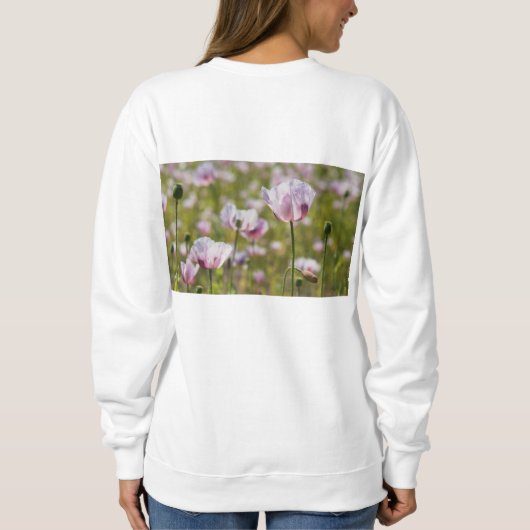 Zomers veld met  lila bloemen in bloei. trui (Achterkant)