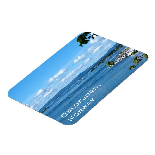 Zomerse uitzicht van Oslofjord vanuit Oslo Magneet (Linkerzijde)