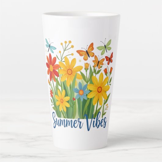 Zomerstemming bloemschikking met vlinders latte mok (Voorkant)