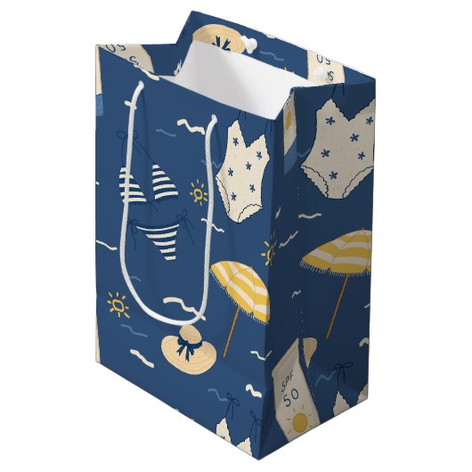 Zomerstrand Essentials Patroon (4) Medium Cadeauzakje (Voorkant Gekanteld)