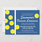 Zomertennis blauwe en witte rechtbank magnetische uitnodiging (Voorkant)