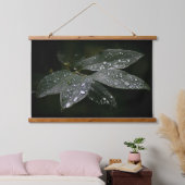 Zomertijd Zilveren Regendruppels op Donkergroen Bl Hangend Wandkleed (Slaapkamer)