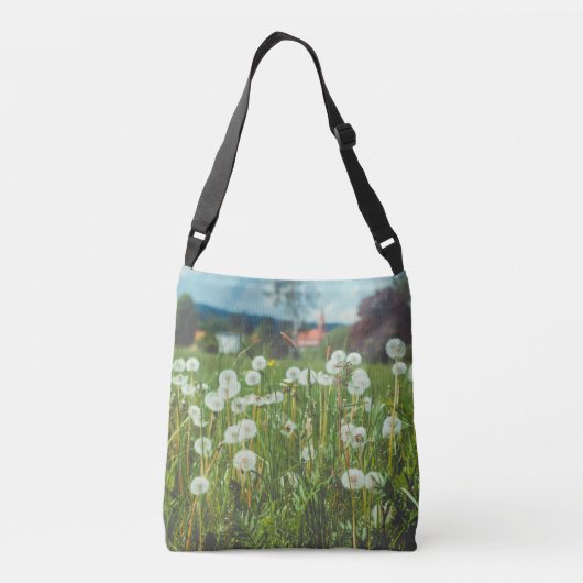 zomerweide met andelions crossbody tas (Achterkant)