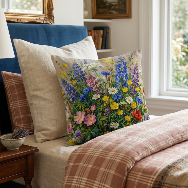 Zomerweide Wilde Bloemen Kussen (Creator heeft geüpload)