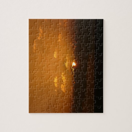 Zon Achter Wolken I Oranje Zonsondergang Foto Legpuzzel (Verticaal)
