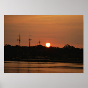Zon die achter het Pirate Ship Poster plaatst....