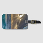 Zon die door wolken over Zee breekt Bagagelabel (Voorkant (horizontaal))